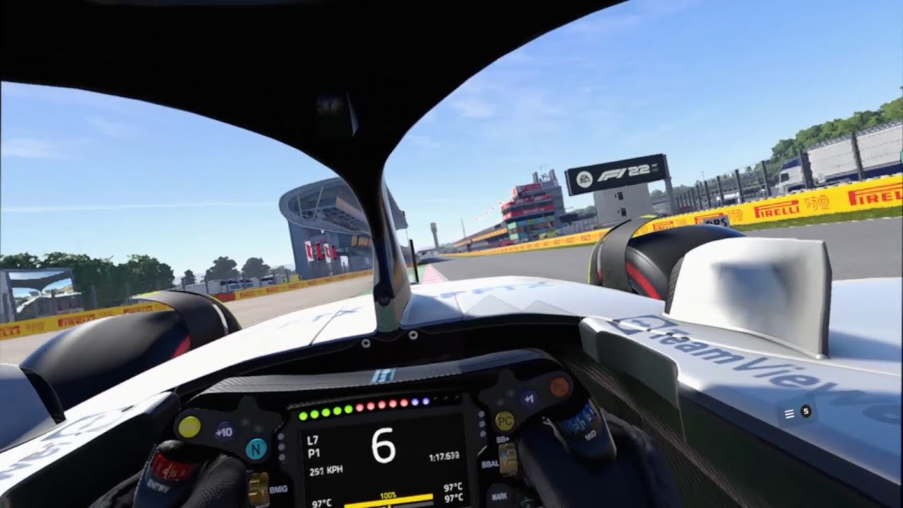 How F1 22 looks in VR (G2 through lens) 