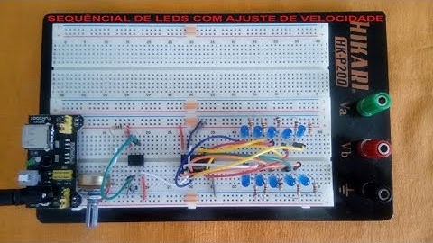 CB008 - Sequencial de leds com ajuste de velocidade (potenciômetro)