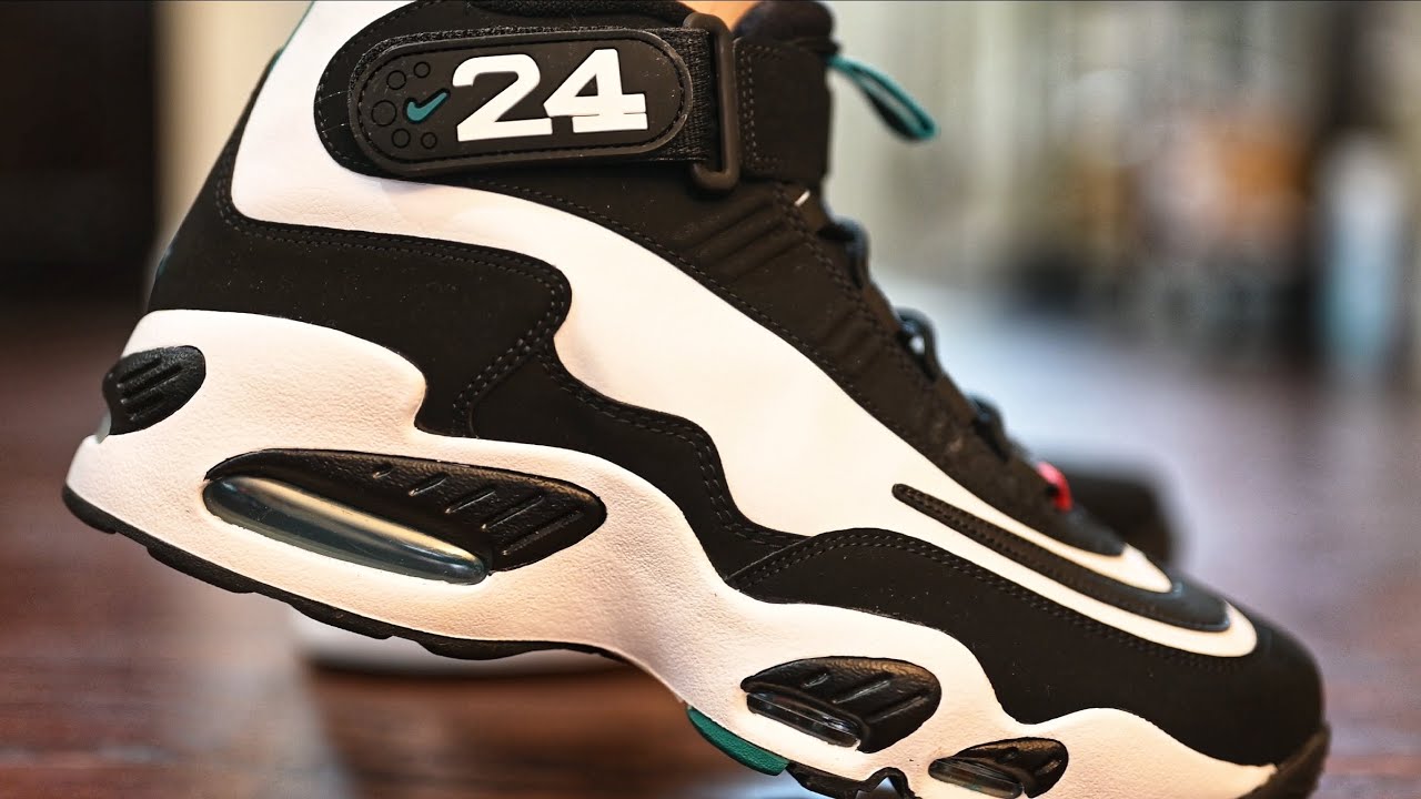 air max griffey on feet
