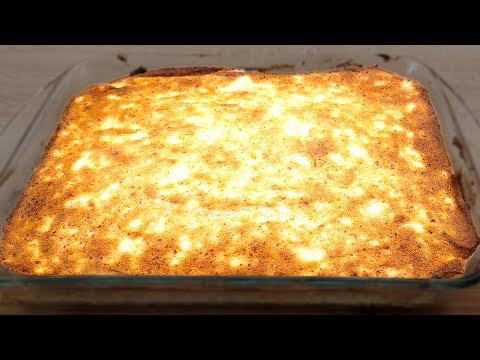 Video: Braadpan van cottage cheese met griesmeel in de oven koken