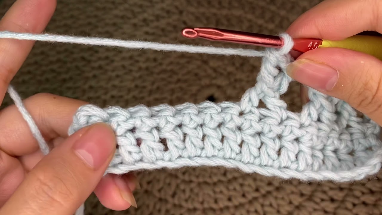 52.钩针长针的交叉针教程- YouTube