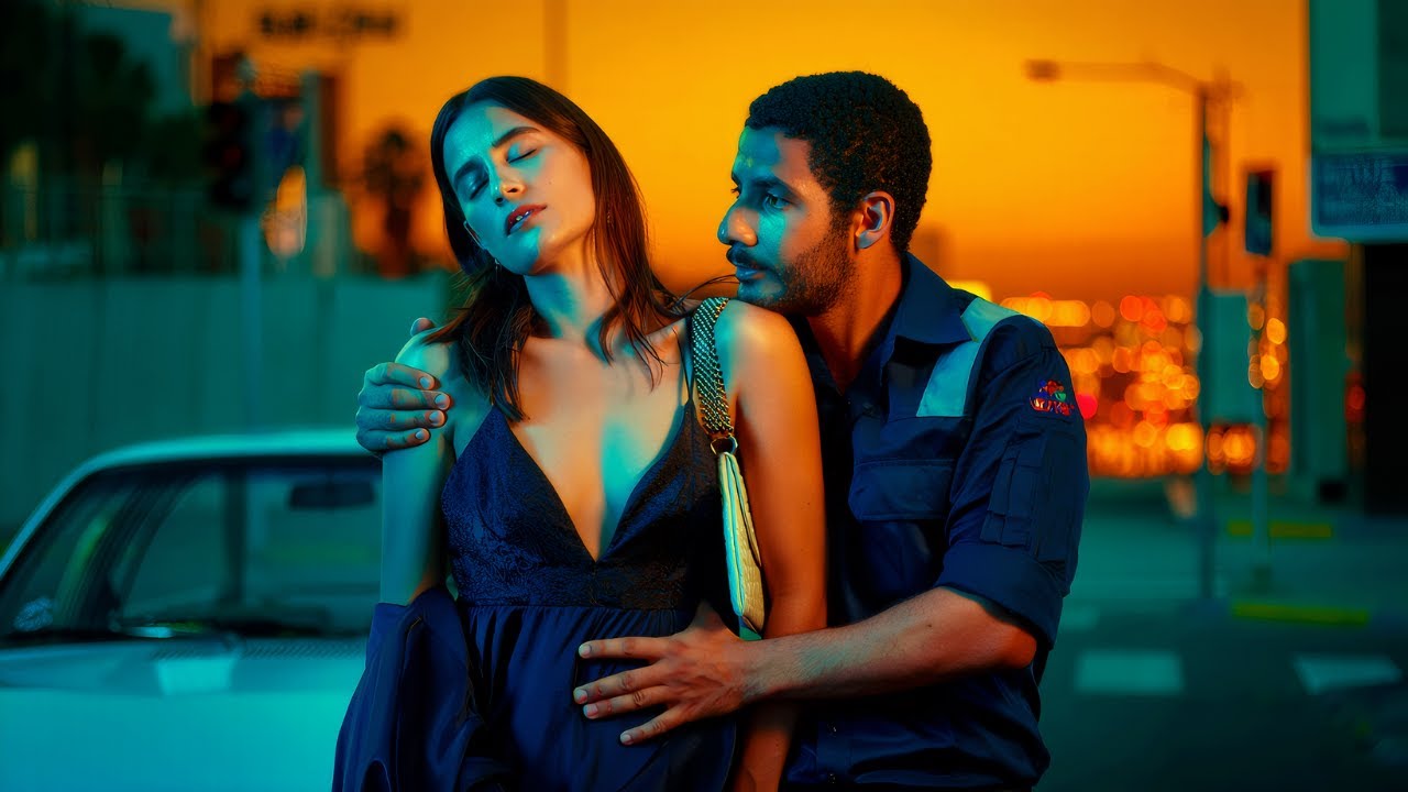 נהג מונית עני הציל נערה שהתעלפה – רק אחר כך גילה שהיא בת מיליונר