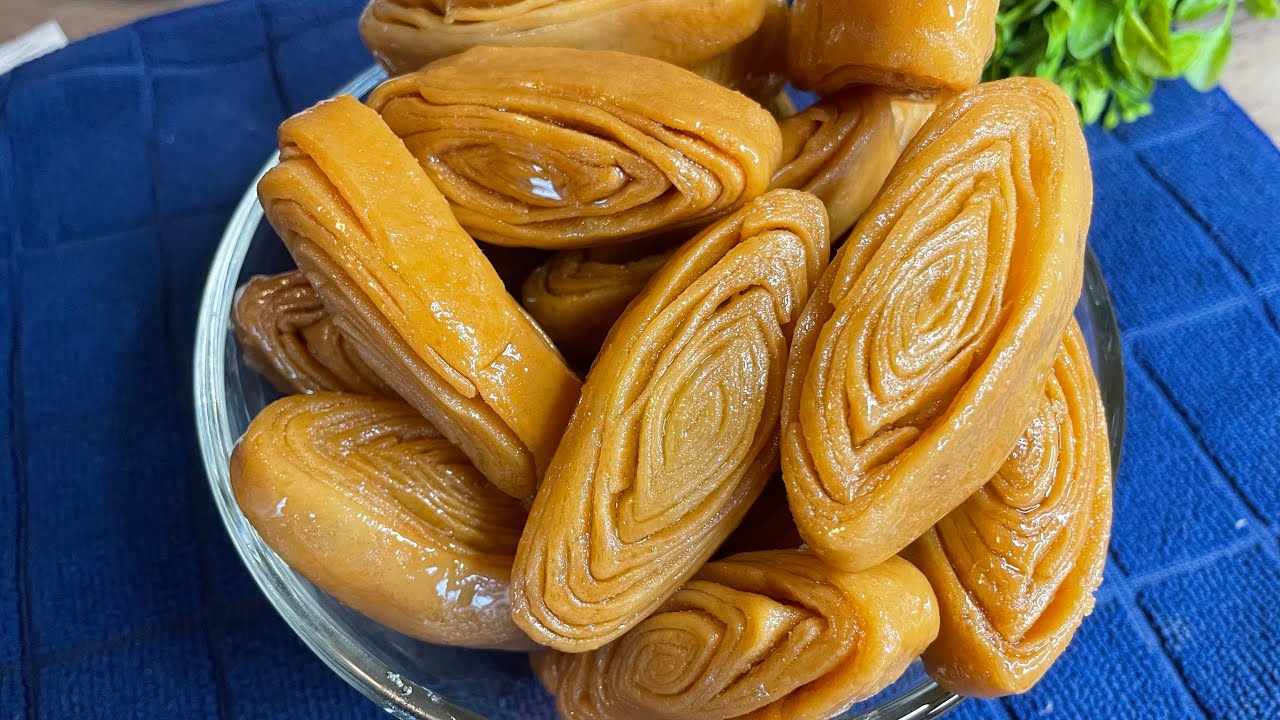 Madatha kaja sweet|| మడత కాజా స్వీట్ తయారీ with tips