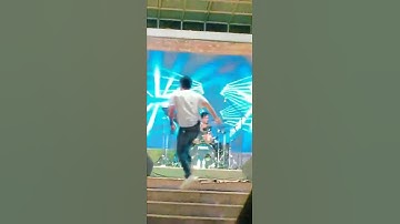 Farhan Saeed from uol concert