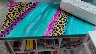 How To Make A Glitter Resin Table / DIY Glittered Epoxy Table Tutorial