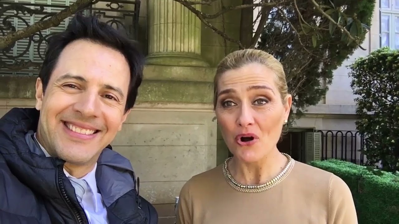 HOY EN SOY LUNA UNA GRAN ENTREVISTA CON UNA GRAN MUJER Y ACTRIZ LUCILA GANDOLFO SRA SHARON #soyluna 