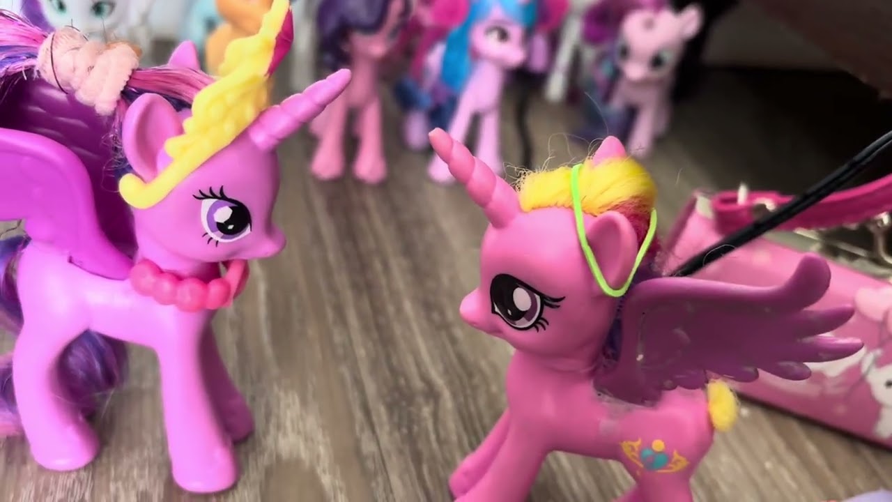 ￼￼ мама купи мне пони ￼