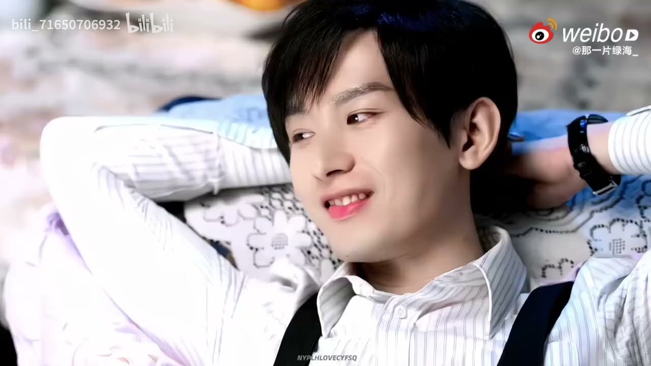 HÌNH MẪU GỐC CỦA NHÂN VẬT VÂN HOẰNG THÂM LÀ AI? 