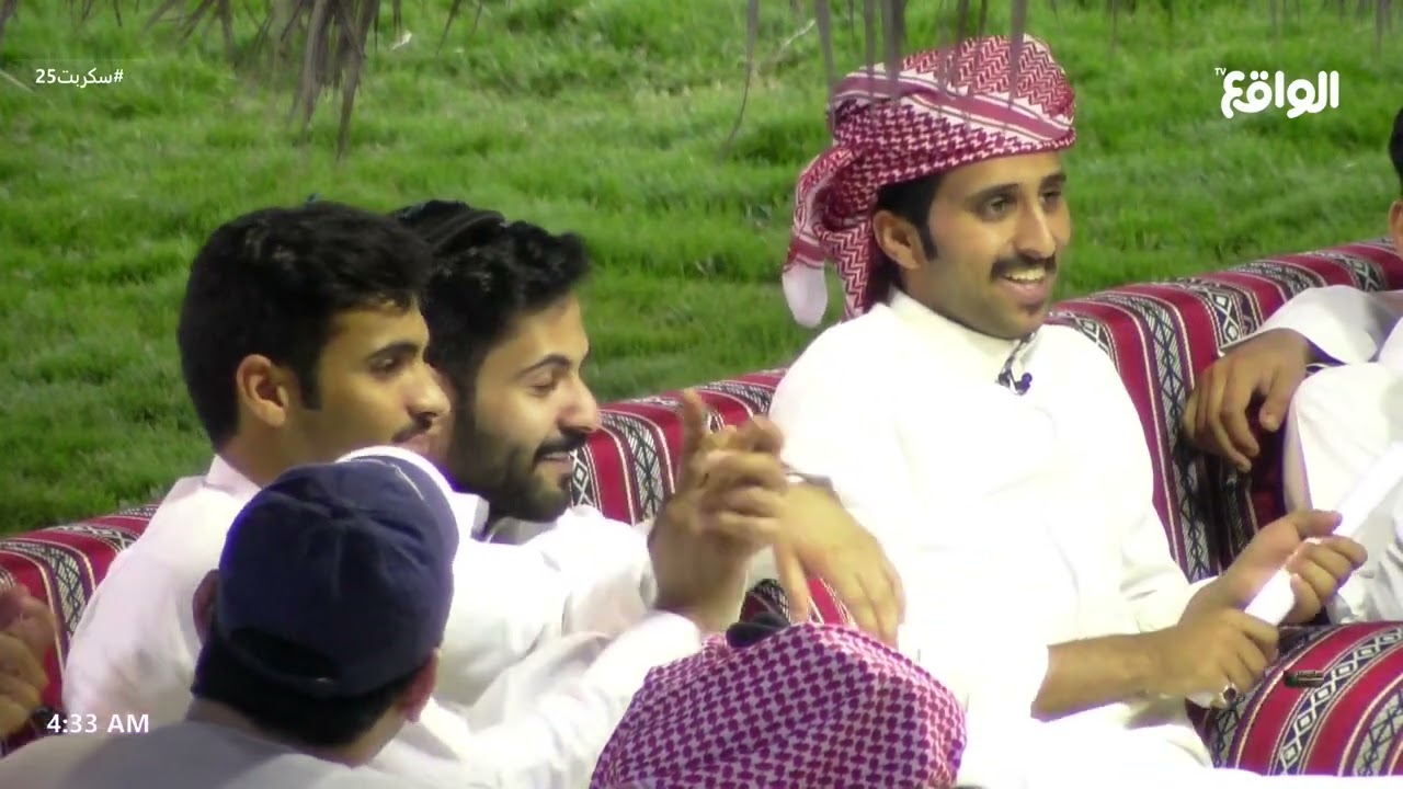 نقاش مليئ بالمقاطعات عن الحب | #سكربت25