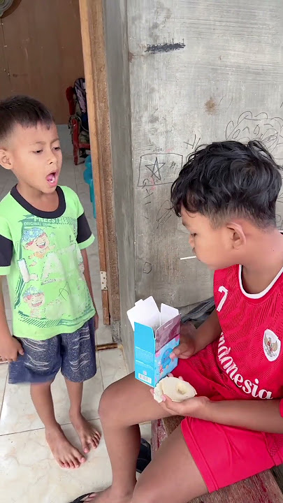 Why is the burger only half #shorts