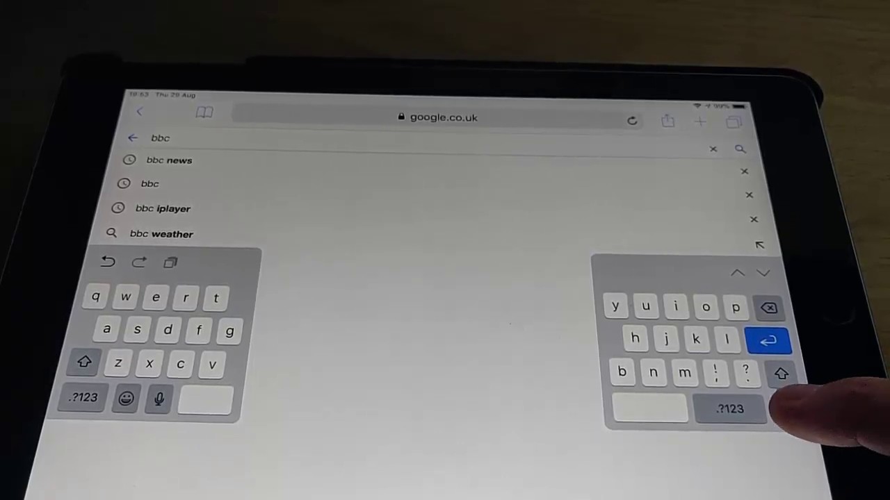 How To Split Keyboard On Iphone