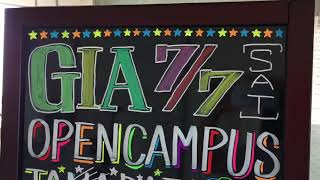 学校入り口のブラックボードを描き変えてみた。