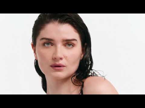Eve Hewson Per Calvin Klein New Shapewear 