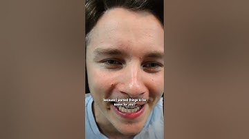 Your PC barely hanging on #skit #comedy #gaming