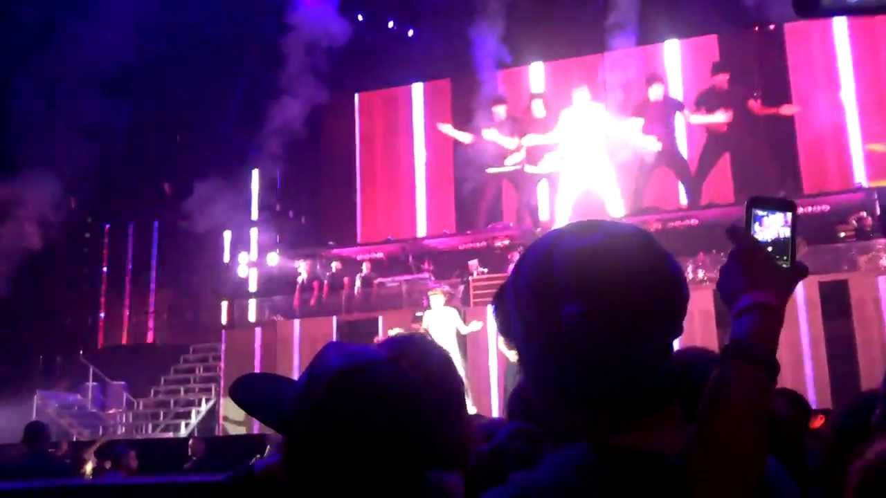 Justin Bieber Believe Tour Poland, Łódź 25.03.13 One Time/Eenie Meenie/Somebody To Love FRONT ROW