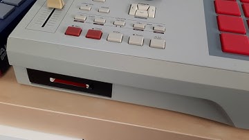 Akai MPC2000XL VS MPC2000 Classic