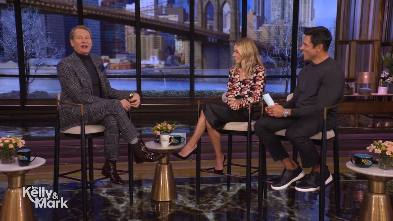 Carson Kressley Braved the Blizzard to Hang with Kelly & Mark