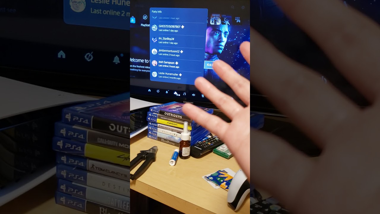 How to kick your friends out of the ps5 group chat