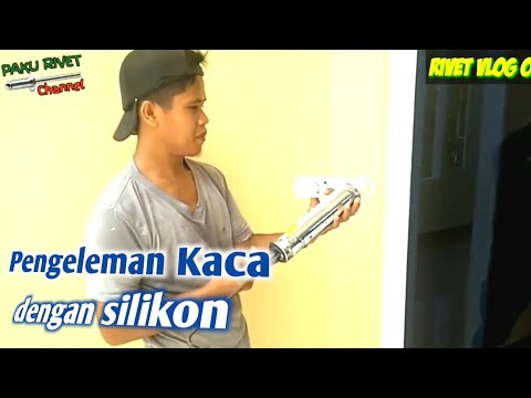 Tutorial cara menggunakan lem silikon. 