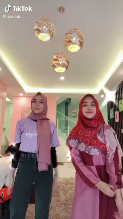 Assalamualaikum Ria Ricis dan Queen(2)