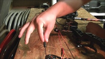 how to wax your bowstrings HD