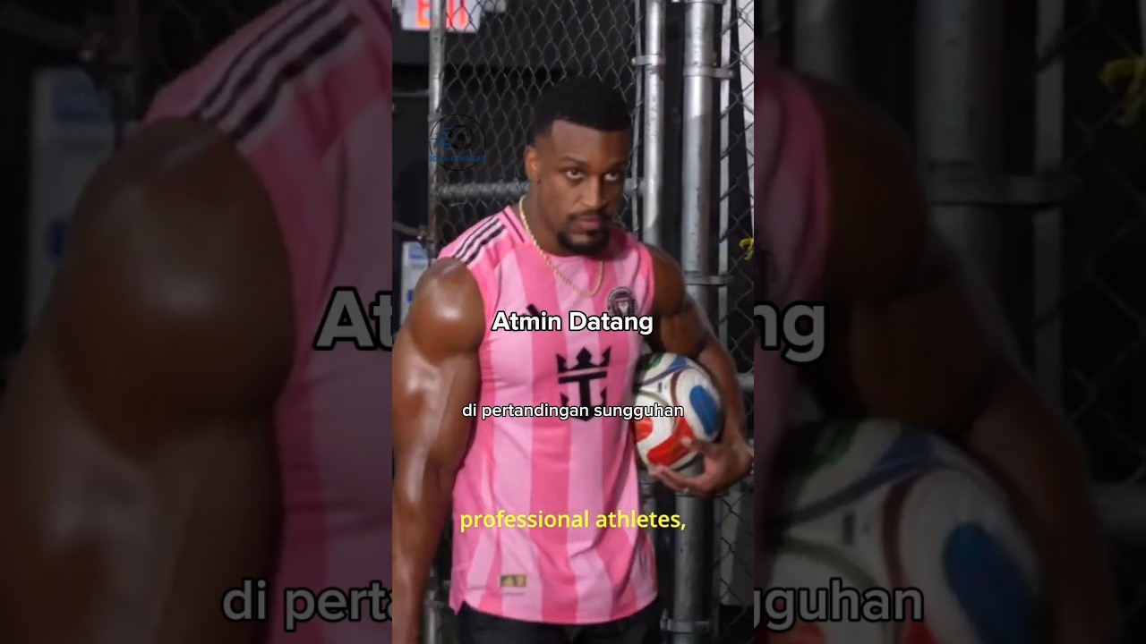 Ashton Hall akhirnya tanding bola ⚽ tapi lawannya...? 🤣 #football
