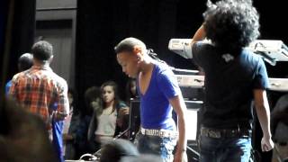 mindless behavior at the o2