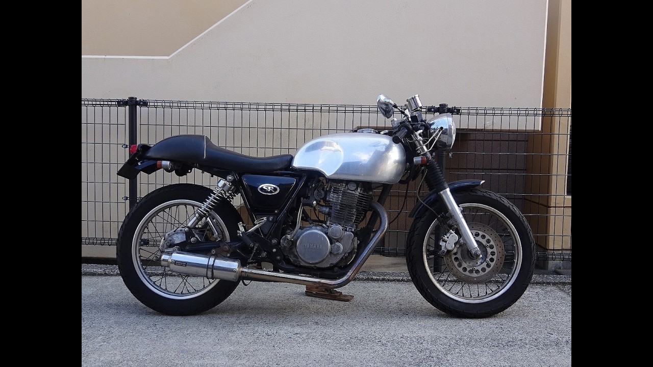 SR400(RH01J-010)エンジン始動動画 カフェレーサー アルミタンク‬