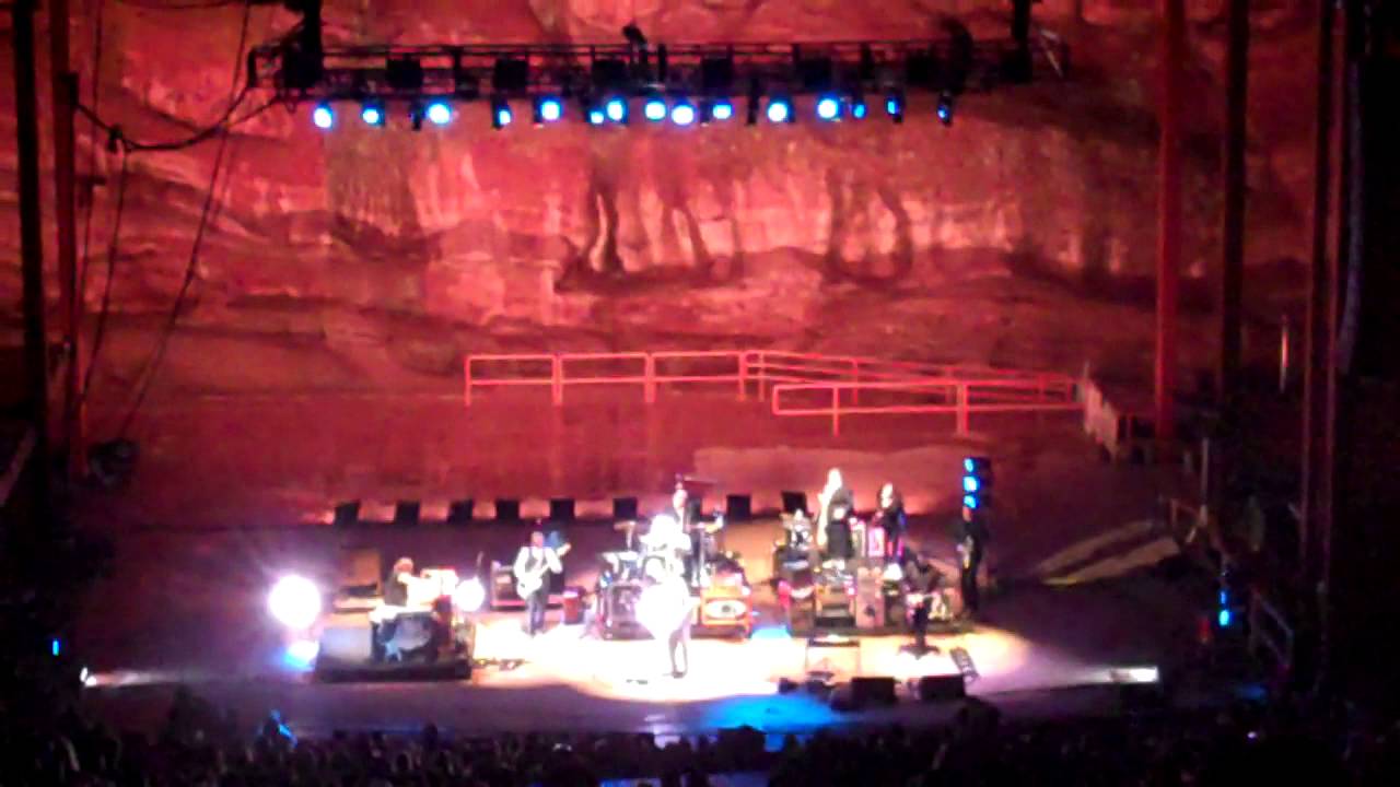 The Decemberists - Cavalry Captain - Red Rocks - May 27, 2015 - YouTube