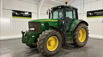 Jak široký je traktor John Deere 6920?
