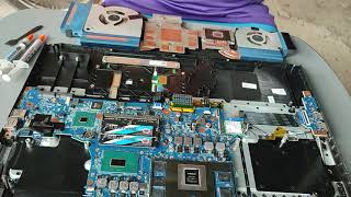 Acer Predator Helios 500 Clean & Repaste | Improved Temp?