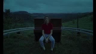 Tim Bernardes - Recomeçar (Clipe Oficial)