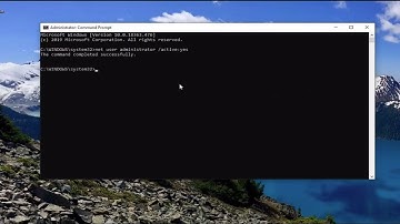 Enable or Disable Administrator Account On Login Screen in Windows 10 [Tutorial]