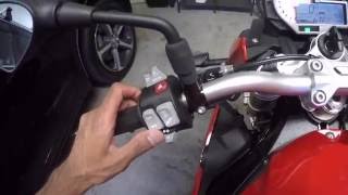 BMW S1000R - Buttons, Functions, Menu and Storage