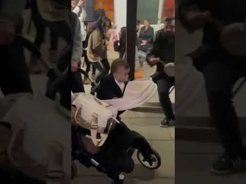 Ne Emzikten Vazgeçti Ne Halaydan! 😂🔥" #halay #funny