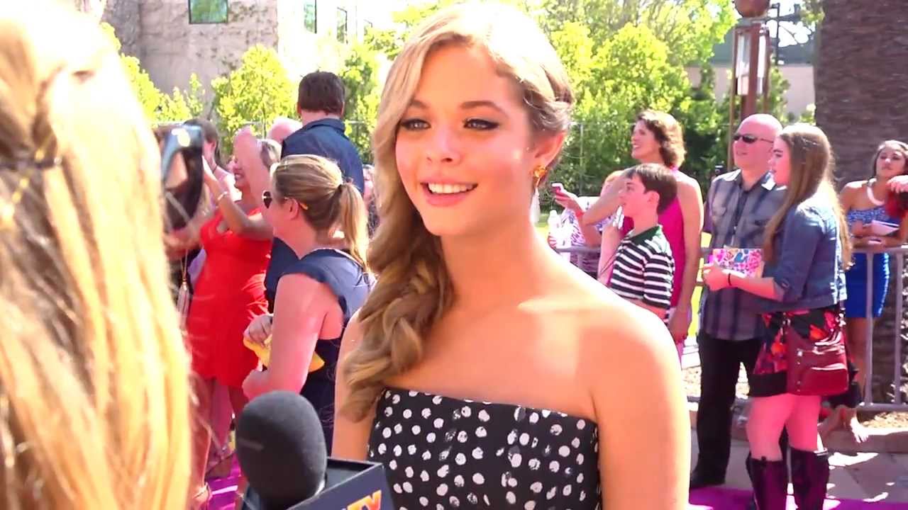 Sasha pieterse pictures