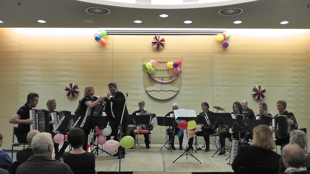 Classical Nonsense Parade - Akkordeon Orchester Harmonia