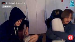 200902 | VLIVE | Mark and Haechan singing 'Baby Don’t Like It' (나쁜 짓) acoustic ver.