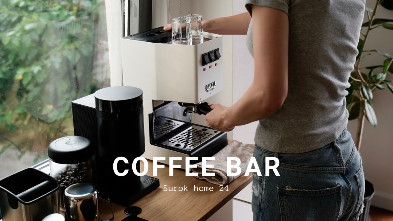 Aesthetic home cafe setup. Основные предметы для начала. Кофемашина, кофемолка, аксессуары