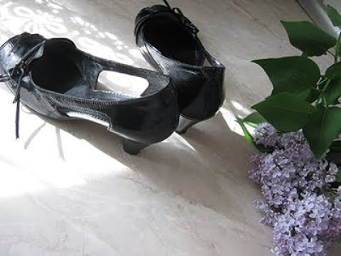 Что делать, если обувь красит ноги? - YouTube