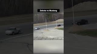 Dodge Dakota pickup vs Mustang GT!
