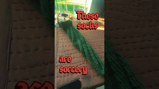 𝔖𝔢𝔞𝔪𝔩𝔢𝔰𝔰 𝔖𝔬𝔠𝔨 𝔖𝔬𝔯𝔠𝔢𝔯𝔶