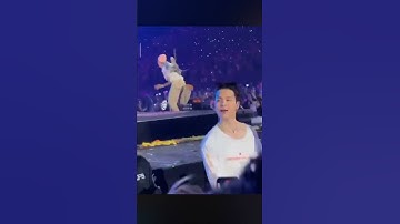 jimin handshake with the security 🥺#Kpop BTS #bts #jimin #btsshorts