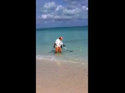 Теркс и Кайкос (Turks Caicos, 2014)