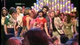 THIN LIZZY   The Boys Are Back In Town  (1976 UK TOTP TV Appearance) ~ HIGH QUALITY HQ ~