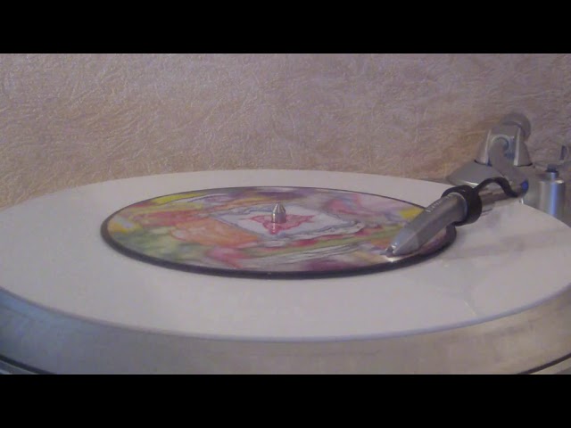 Jack Penate - Torn On The Platform (XL 2007).