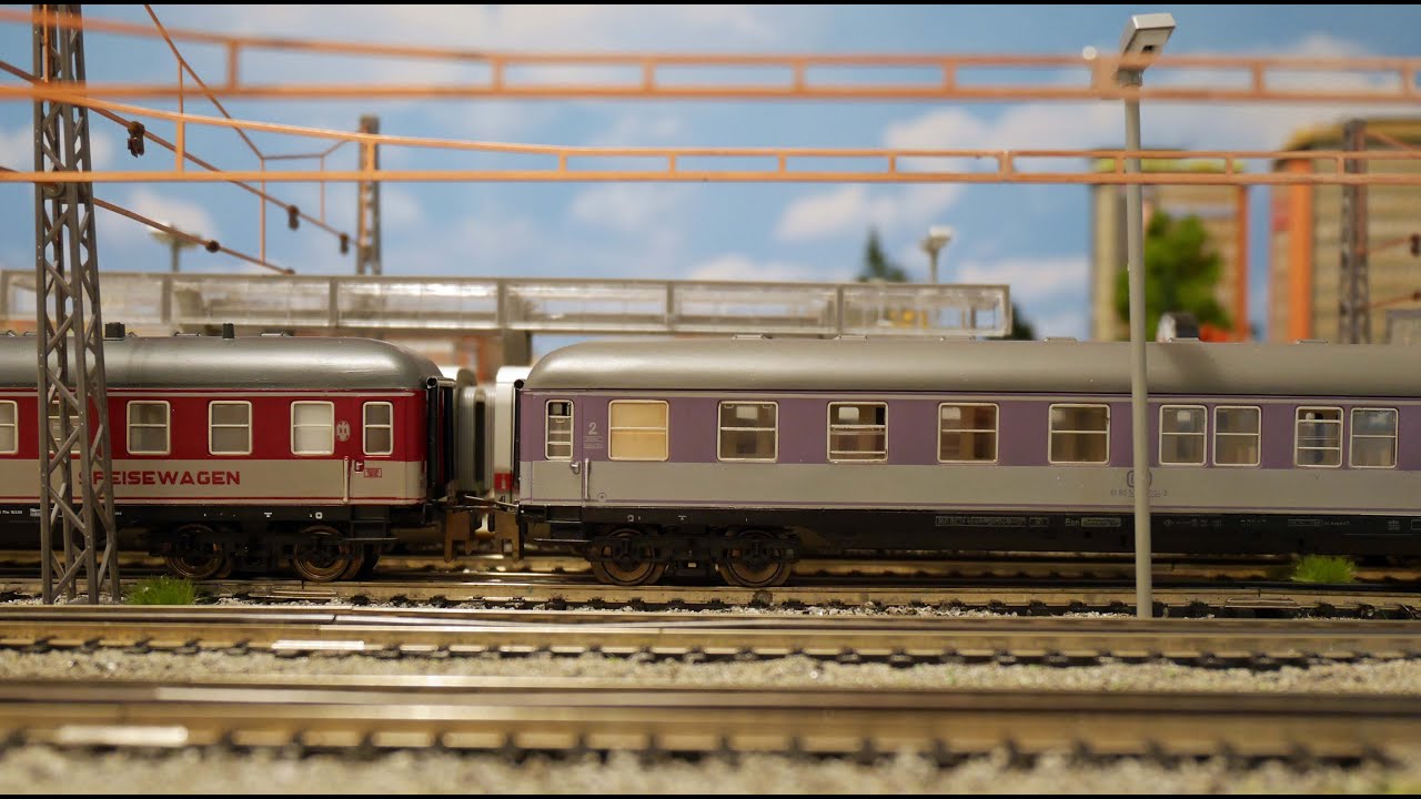 TRIX EXPRESS Modelleisenbahn Teil Popfarben Wagen