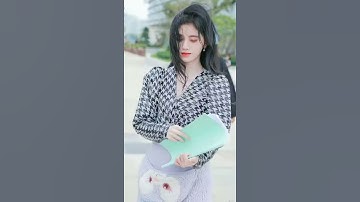 Ảnh Cúc Tịnh Y Up Weibo (20/2/2021)