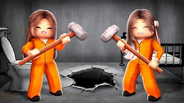 BEATING 2 PLAYER CHALLENGES with MY SISTER in Roblox!