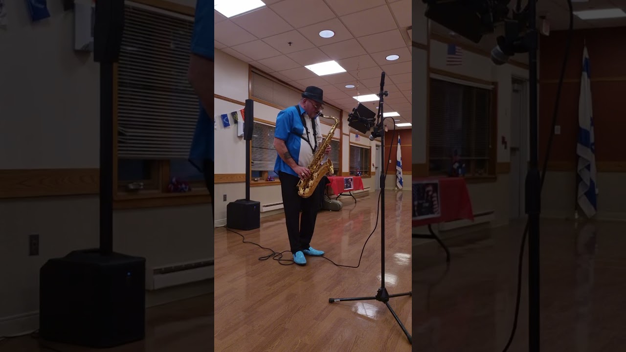 Hank Willard... "Green Onions" - (Booker T. & The MG's)  11/10/25 Youngstown. Ohio 